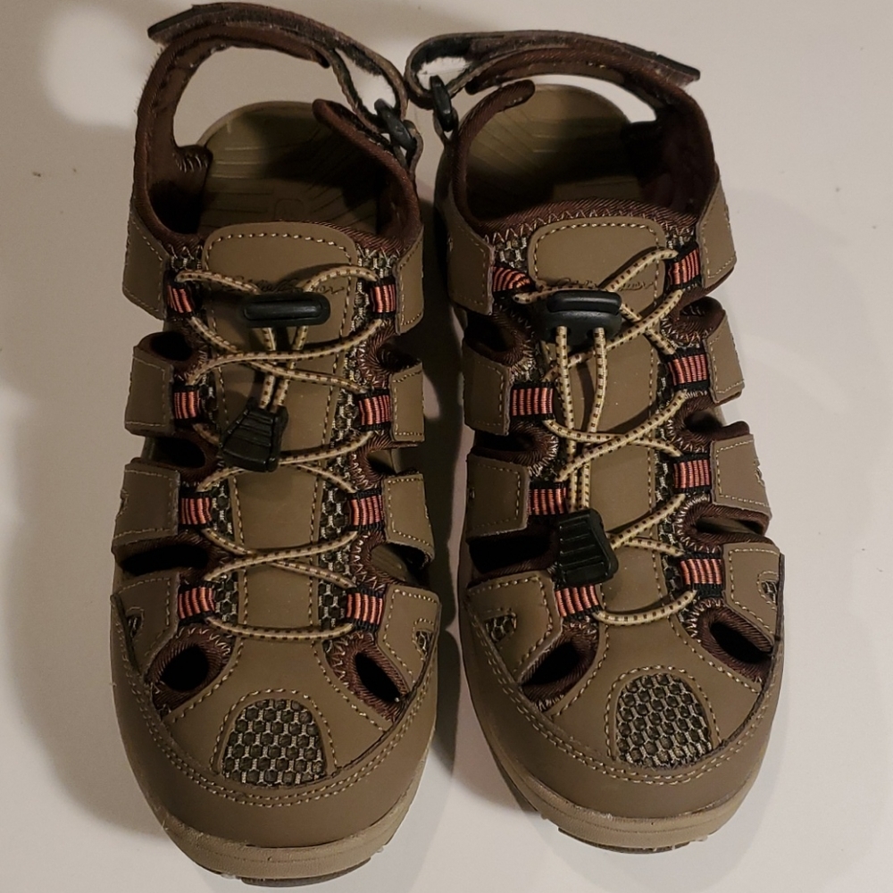 Eddie Bauer Women’s Leather Outdoor Shoes size 10